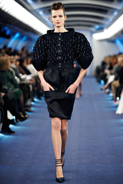 Look 33